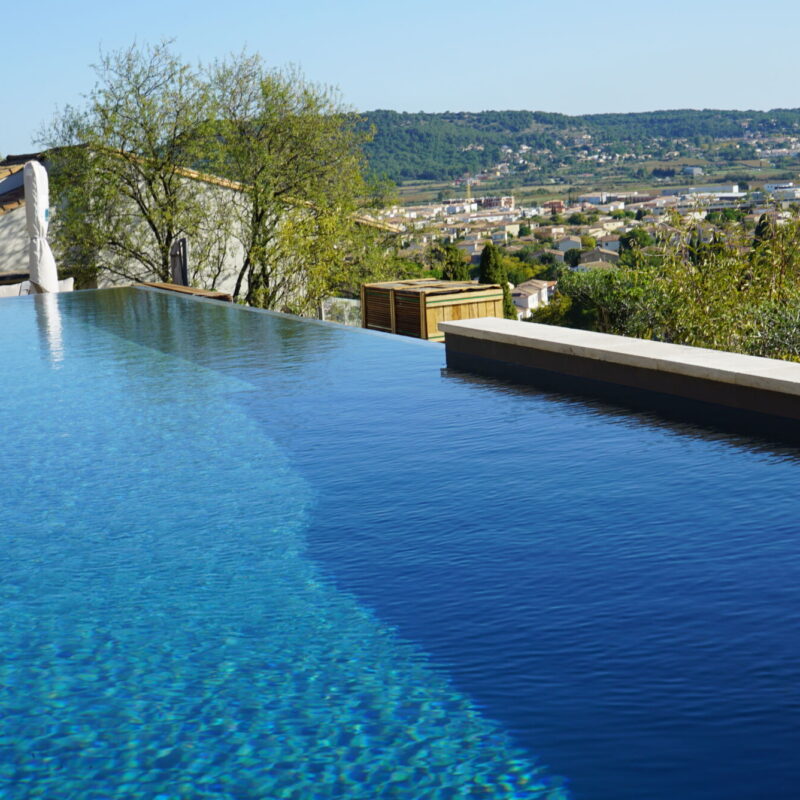 Piscine a débordement Gérardmer 13
