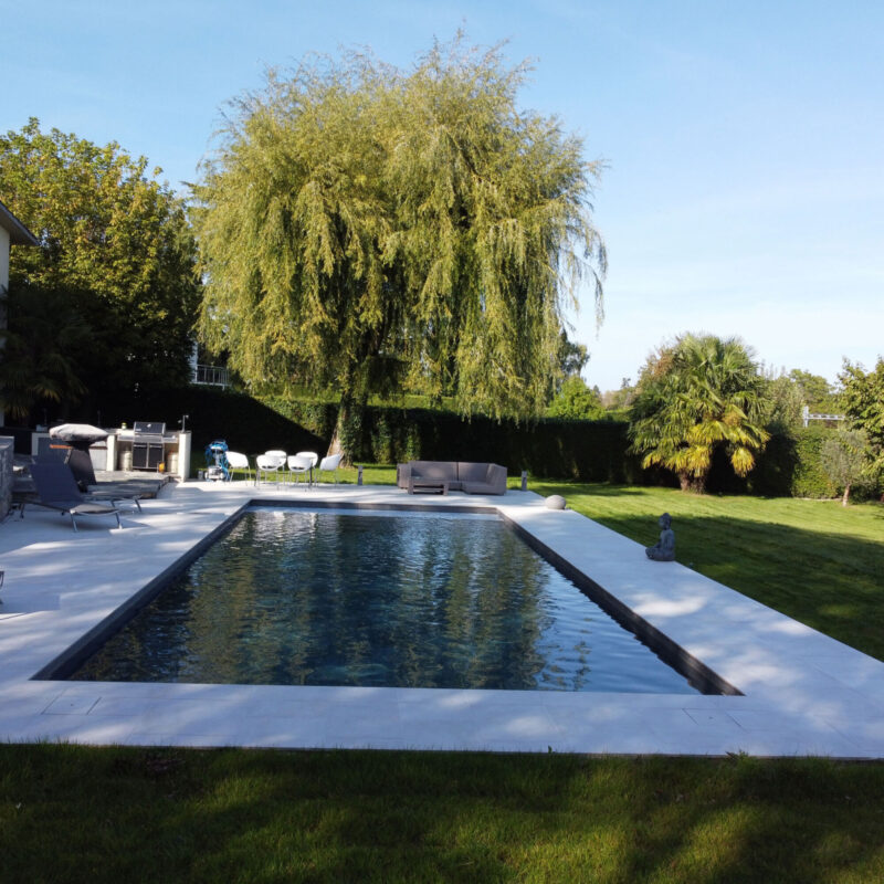 Piscine traditionnelle Mulhouse 53